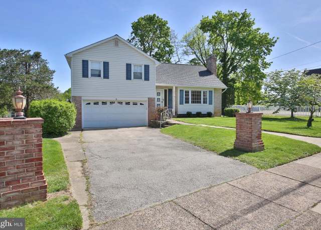Property at 10 Glenn Cir, Erdenheim, PA 19038, 4 beds, 3.5 baths