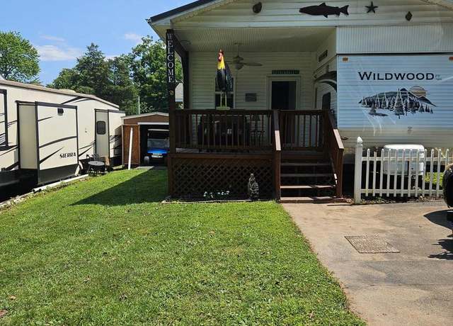 Property at Block 11 Lot 16 Hot Springs Ave, Falling Waters, WV 25419