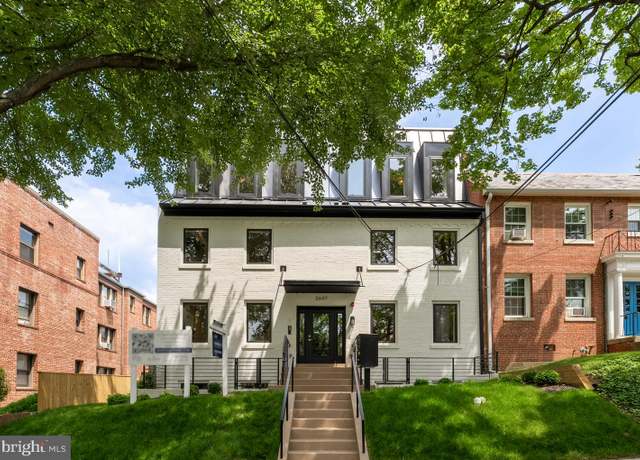 Property at 2647 41st St NW #2, Washington, DC 20007, 3 beds, 2.5 baths