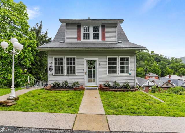 Property at 619 Lynn St, Cumberland, MD 21502, 3 beds, 1 bath