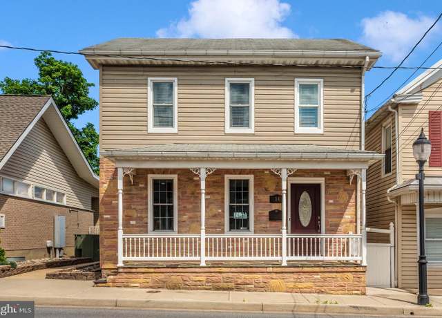 Property at 14 Water St, Thurmont, MD 21788, 3 beds, 2.5 baths
