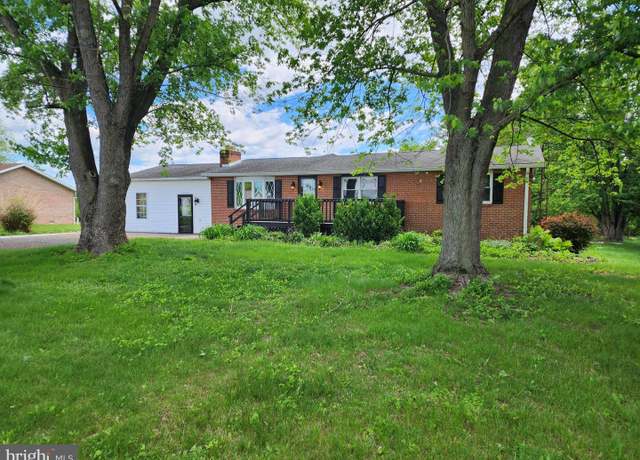 Property at 13035-13037 Little Antietam Rd, Hagerstown, MD 21742, 7 beds, 3 baths