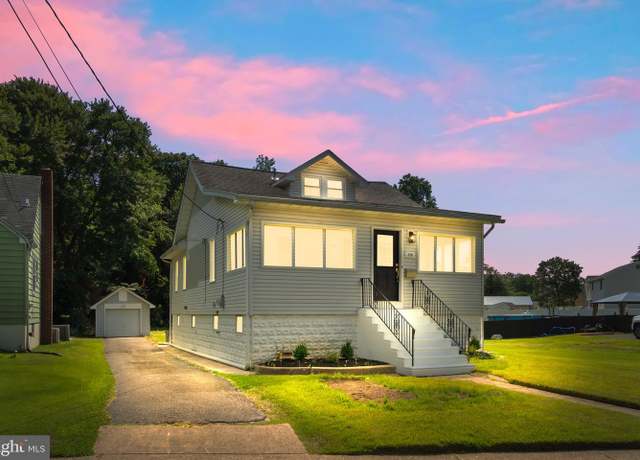 Property at 220 S Forklanding Rd, Maple Shade, NJ 08052, 3 beds, 2 baths