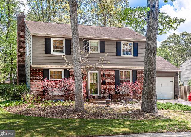 Property at 519 Independence Pl, Turnersville, NJ 08012, 4 beds, 1.5 baths