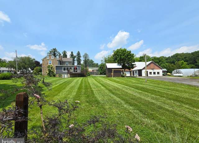 Property at 11 Clay Valley Rd, Fleetwood, PA 19522, 3 beds, 1.5 baths