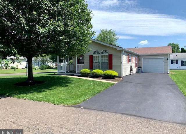 Property at 212 Dove Ct, New Hope, PA 18938, 2 beds, 2 baths
