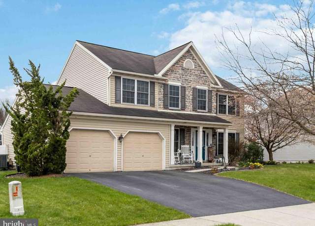 Property at 46 Wildflower Cir, Lebanon, PA 17046, 4 beds, 2.5 baths