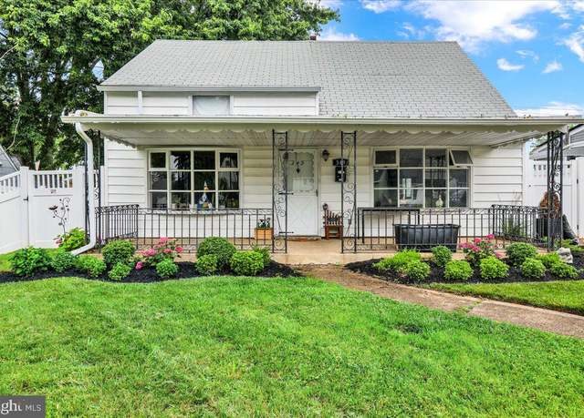 Property at 349 W Chestnut St, Pottstown, PA 19464, 3 beds, 1 bath