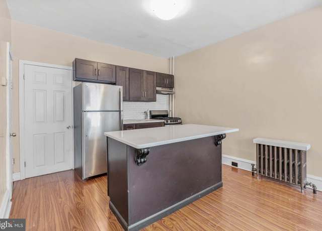 Property at 159 W Palmer St, Philadelphia, PA 19122, 2 beds, 1.5 baths
