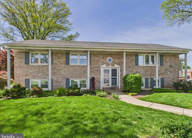Property at 2225 School St, York, PA 17408, 3 beds, 2 baths