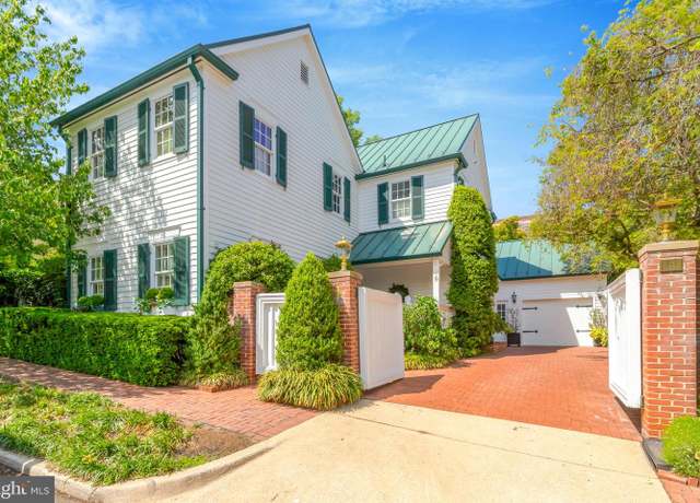 Property at 119 Wolfe St, Alexandria, VA 22314, 6 beds, 5 baths