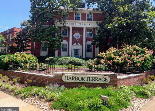 Property at 1307 E Abingdon Dr #4, Alexandria, VA 22314, 1 bed, 1 bath