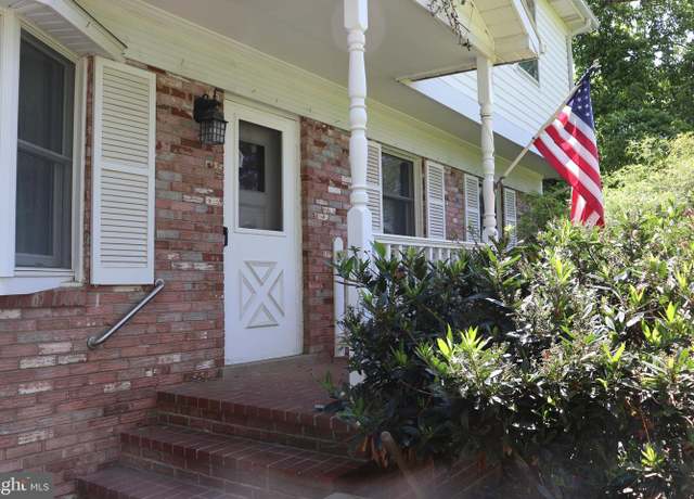 Property at 6311 Liberty Rd, Bealeton, VA 22712, 3 beds, 2 baths