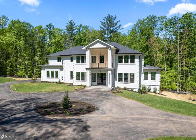 Property at 11550 Henderson Rd, Clifton, VA 20124, 6 beds, 7 baths