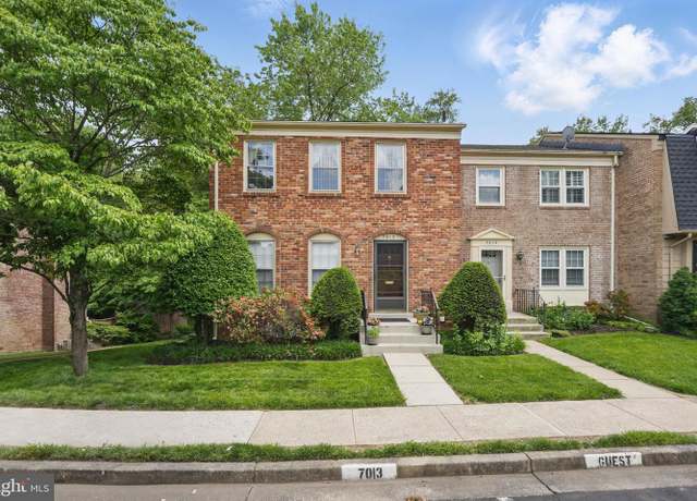 Property at 7013 Alicent Pl, Mclean, VA 22101, 3 beds, 2.5 baths