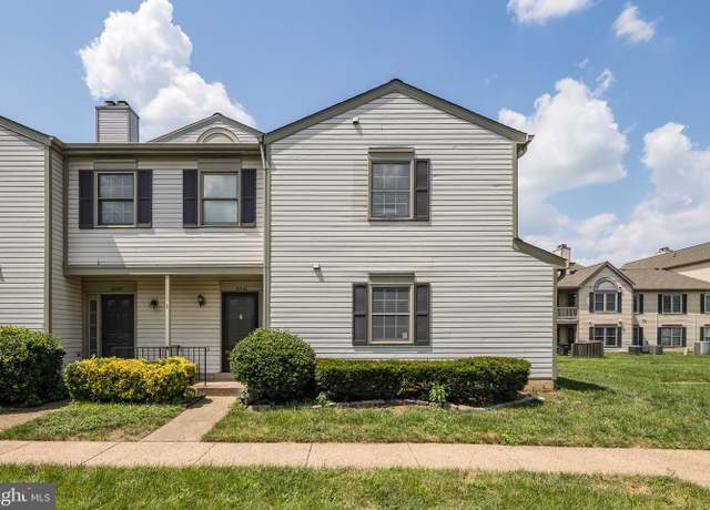 Property at 10545 Stonington Ln, Manassas, VA 20109, 2 beds, 2 baths