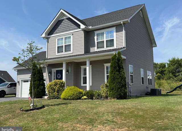 Property at 407 Barrel Race Rd, Martinsburg, WV 25404, 4 beds, 2.5 baths