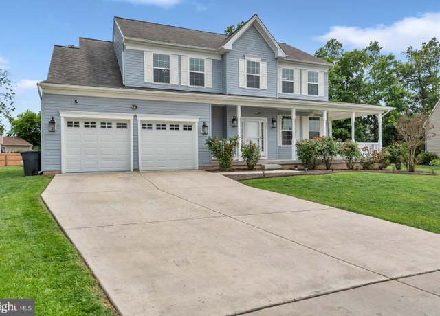 Property at 208 Colbert St, Taneytown, MD 21787, 5 beds, 3.5 baths