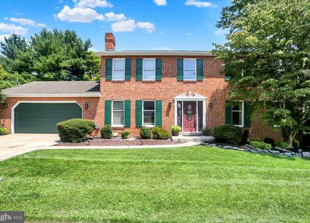 Property at 1109 E Powderhorn Rd, Mechanicsburg, PA 17050, 4 beds, 3 baths