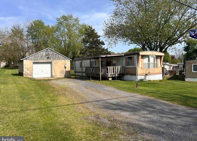 Property at 2845 Pacific Ave, Orefield, PA 18069, 2 beds, 1 bath