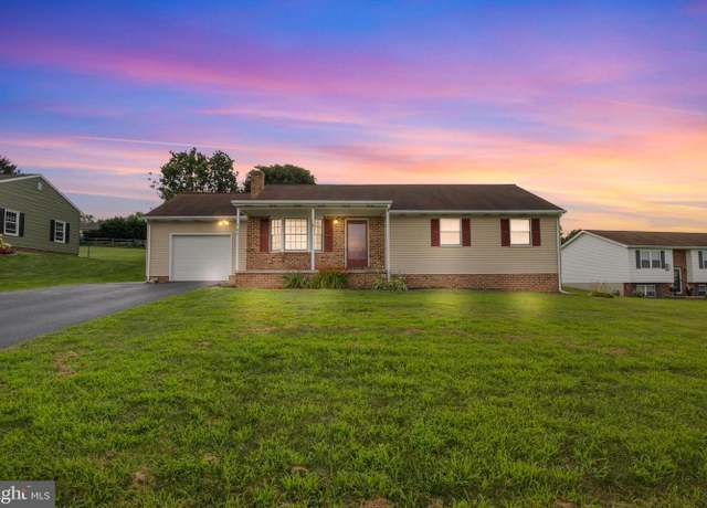 Property at 186 Skylite Dr, Hanover, PA 17331, 3 beds, 1.5 baths