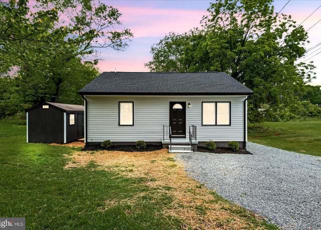 Property at 105 Cammack St, Louisa, VA 23093, 2 beds, 2 baths