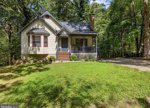 Property at 8533 Pine Blvd, Lusby, MD 20657, 5 beds, 3 baths