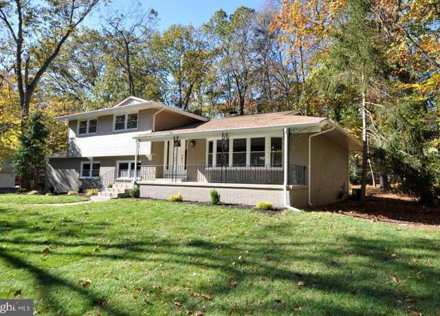 Property at 1304 Marlkress Rd, Cherry Hill, NJ 08003, 4 beds, 2.5 baths