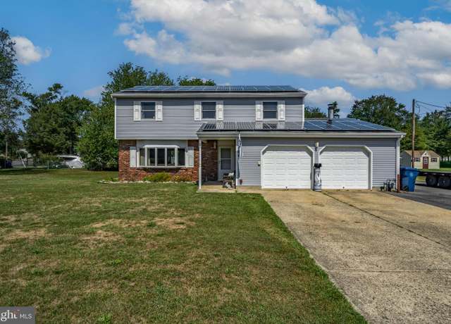 Property at 27 Atlantis Blvd, Little Egg Harbor Twp, NJ 08087, 4 beds, 2.5 baths