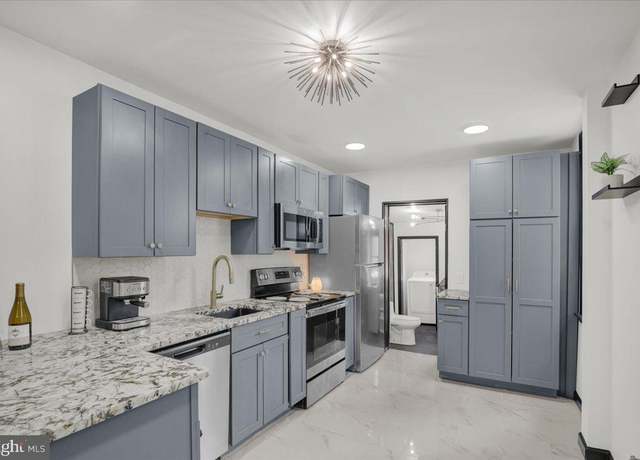 Property at 115 Fairview Ave, Lancaster, PA 17603, 3 beds, 1.5 baths