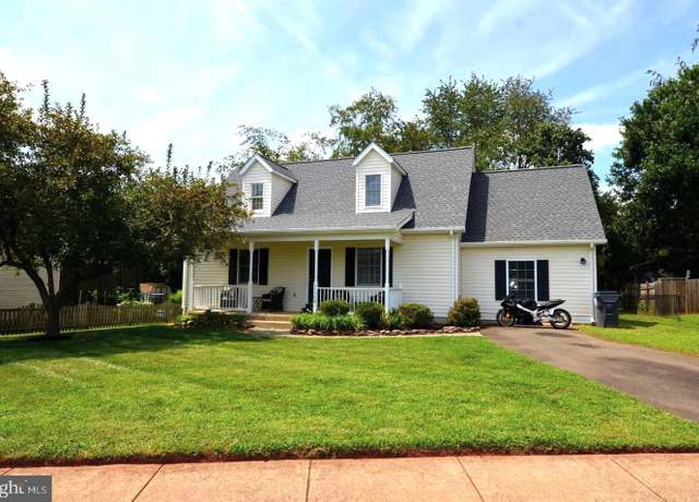 Property at 11708 Flag Rock Dr, Remington, VA 22734, 3 beds, 2.5 baths