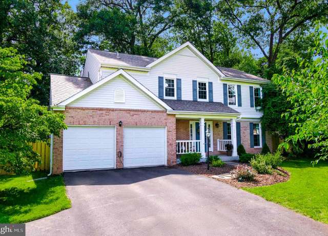 Property at 12513 Dardanelle Ct, Herndon, VA 20170, 4 beds, 3.5 baths