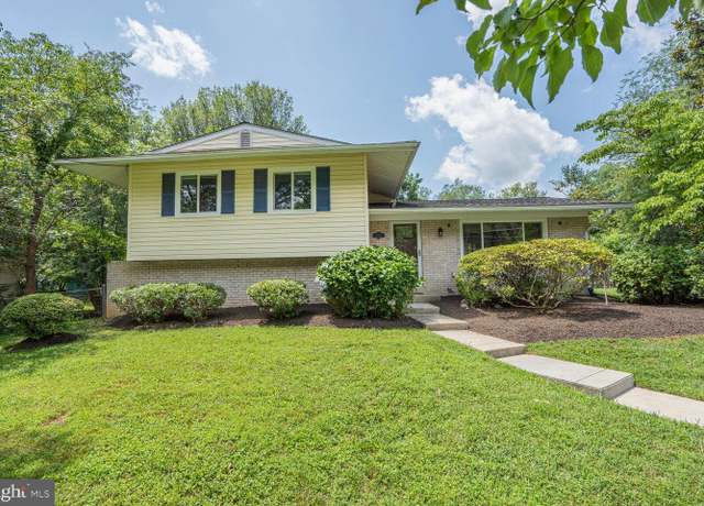 Property at 11039 Del Rio Dr, Fairfax, VA 22030, 4 beds, 2 baths