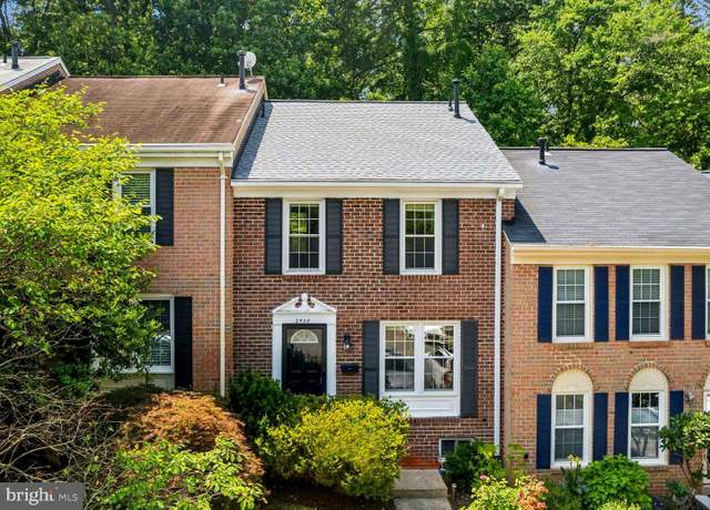 Property at 2408 Wanda Way, Reston, VA 20191, 3 beds, 2.5 baths