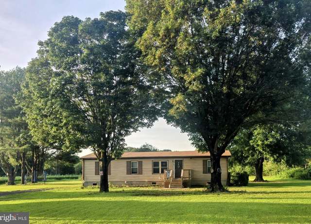 Property at 9331 Windsor Dr, King George, VA 22485, 3 beds, 2 baths