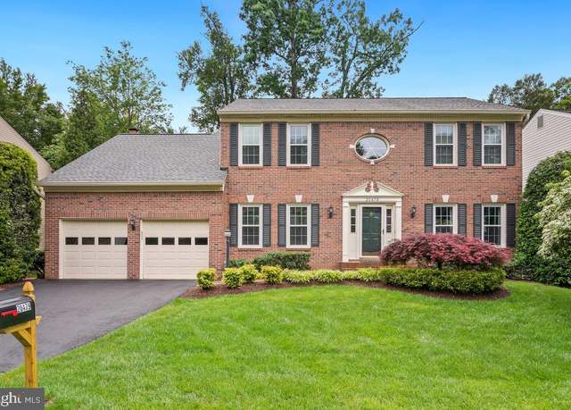 Property at 20479 Quarterpath Trace Cir, Sterling, VA 20165, 4 beds, 2.5 baths