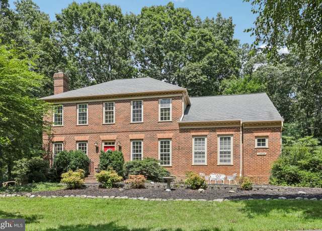 Property at 13509 Kalmbacks Mill Dr, Fredericksburg, VA 22407, 4 beds, 3.5 baths