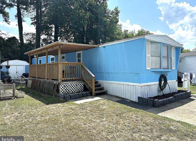 Property at 299 Rips Dr, Lothian, MD 20711, 2 beds, 2 baths