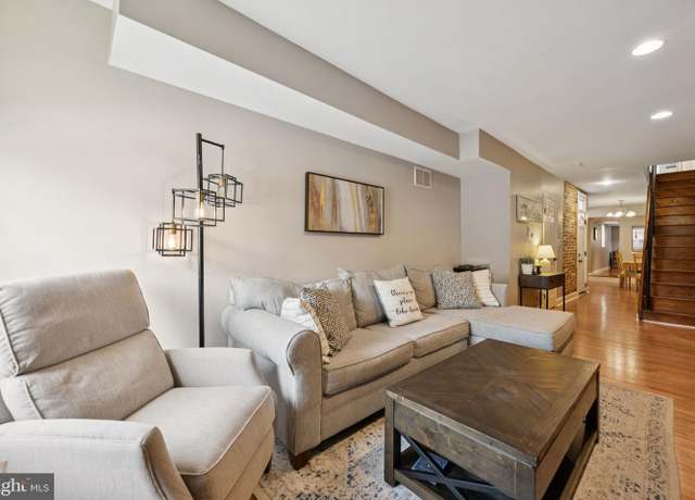 Property at 737 S Montford Ave, Baltimore, MD 21224, 2 beds, 2.5 baths