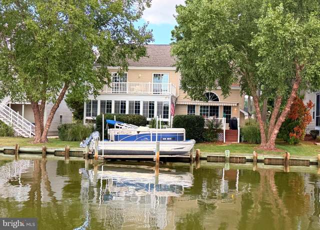 Property at 51 Clubhouse Dr, Ocean Pines, MD 21811, 3 beds, 2.5 baths