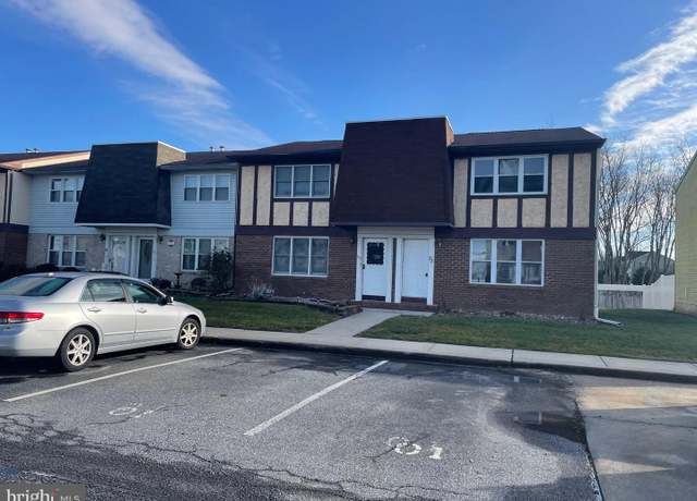 Property at 1964 E Oak Rd Unit O-1, Vineland, NJ 08361, 3 beds, 1.5 baths