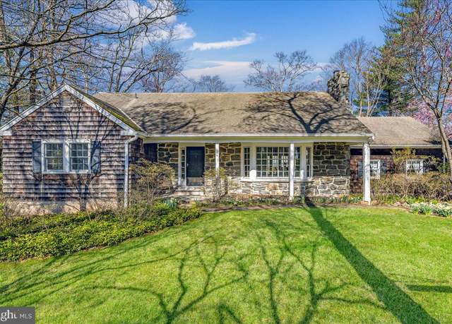 Property at 106 Leabrook Ln, Princeton, NJ 08540, 4 beds, 4 baths