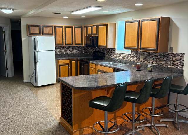 Property at 709-11 Hill Rd #8, Wernersville, PA 19565, 1 bed, 1 bath