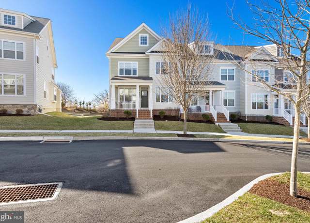 Property at 362 Quigley Dr, Malvern, PA 19355, 4 beds, 3.5 baths