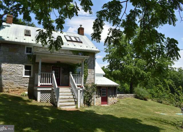 Property at 10530 Garnes Rd, Mercersburg, PA 17236, 3 beds, 2 baths