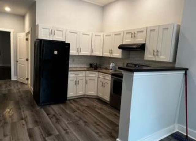Property at 2018 N 18th St, Philadelphia, PA 19121, 6 beds, 3.5 baths