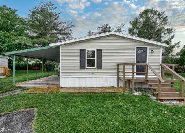 Property at 59 Shawna Ave, York, PA 17402, 3 beds, 2 baths
