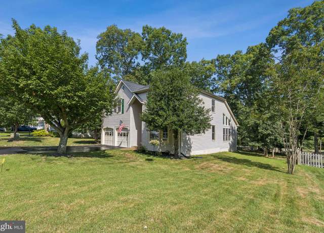 Property at 4209 Oakhill Rd, Fredericksburg, VA 22408, 4 beds, 2.5 baths