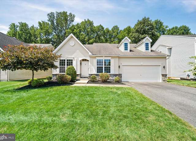 Property at 415 Bergenia Loop, Bear, DE 19701, 3 beds, 2 baths