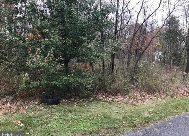 Property at 11813 Illinois Ave, Cresaptown, MD 21502